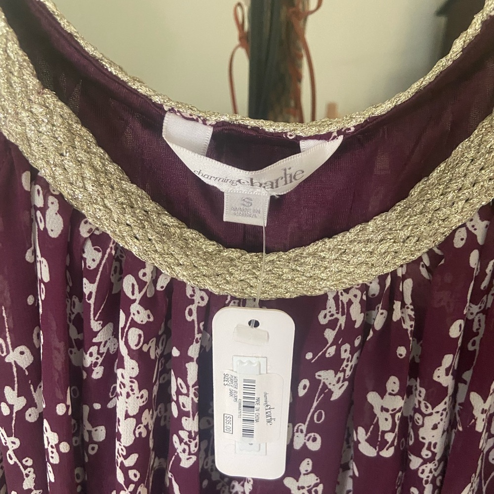 Dress - Picture 2 of 2